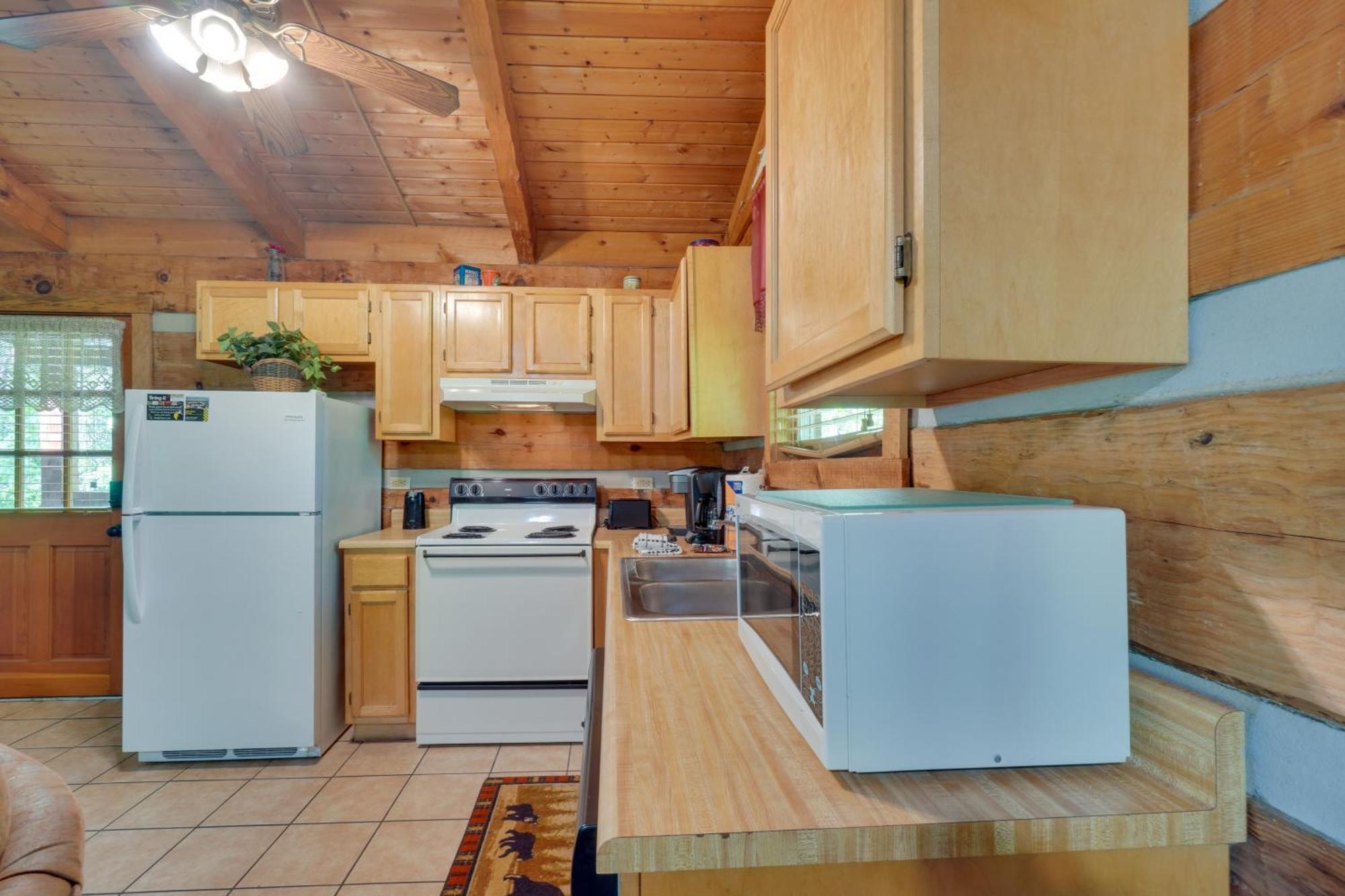 Gatlinburg Cabin With Hot Tub About 6 Mi To Downtown! Exteriér fotografie